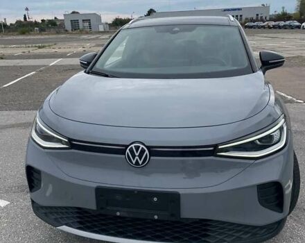 Серый Фольксваген ID.4 Crozz, объемом двигателя 0 л и пробегом 39 тыс. км за 23700 $, фото 2 на Automoto.ua