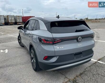 Серый Фольксваген ID.4 Crozz, объемом двигателя 0 л и пробегом 39 тыс. км за 23700 $, фото 1 на Automoto.ua