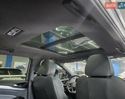 Серый Фольксваген ID.4 Crozz, объемом двигателя 0 л и пробегом 67 тыс. км за 24900 $, фото 25 на Automoto.ua