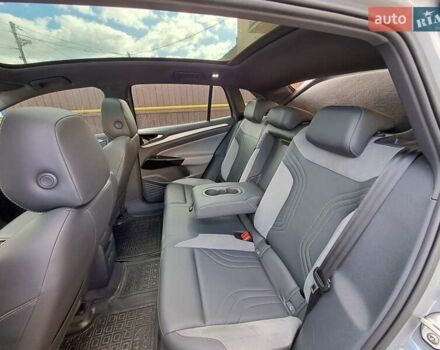 Серый Фольксваген ID.4 Crozz, объемом двигателя 0 л и пробегом 39 тыс. км за 23700 $, фото 3 на Automoto.ua