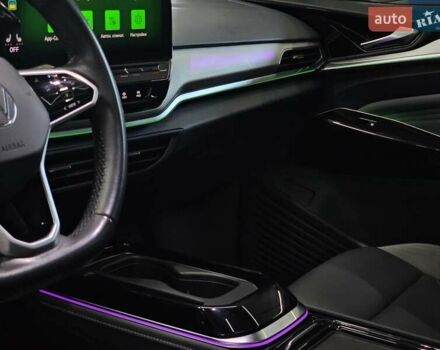 Серый Фольксваген ID.4 Crozz, объемом двигателя 0 л и пробегом 67 тыс. км за 24900 $, фото 20 на Automoto.ua