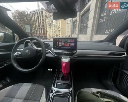 Серый Фольксваген ID.4 Crozz, объемом двигателя 0 л и пробегом 78 тыс. км за 21900 $, фото 4 на Automoto.ua