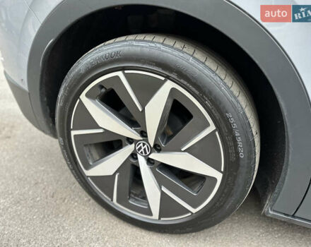 Серый Фольксваген ID.4 Crozz, объемом двигателя 0 л и пробегом 72 тыс. км за 23500 $, фото 48 на Automoto.ua