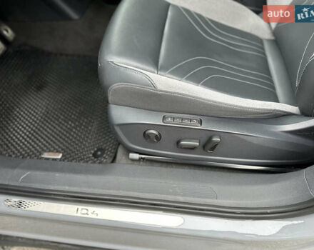 Серый Фольксваген ID.4 Crozz, объемом двигателя 0 л и пробегом 72 тыс. км за 23500 $, фото 24 на Automoto.ua