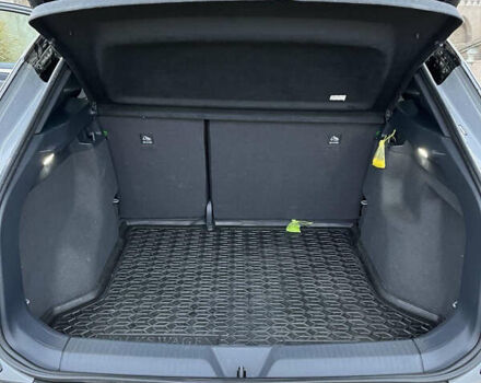 Серый Фольксваген ID.4 Crozz, объемом двигателя 0 л и пробегом 29 тыс. км за 28000 $, фото 12 на Automoto.ua