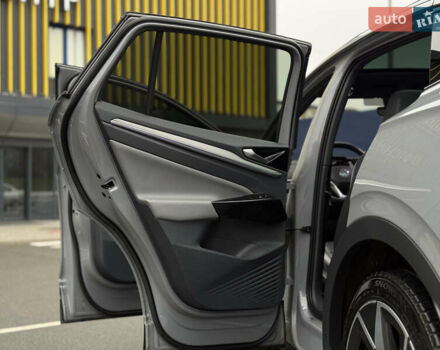 Серый Фольксваген ID.4 Crozz, объемом двигателя 0 л и пробегом 66 тыс. км за 24800 $, фото 17 на Automoto.ua