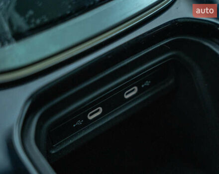 Серый Фольксваген ID.4 Crozz, объемом двигателя 0 л и пробегом 14 тыс. км за 27900 $, фото 33 на Automoto.ua