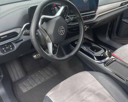 Серый Фольксваген ID.4 Crozz, объемом двигателя 0 л и пробегом 16 тыс. км за 26000 $, фото 32 на Automoto.ua