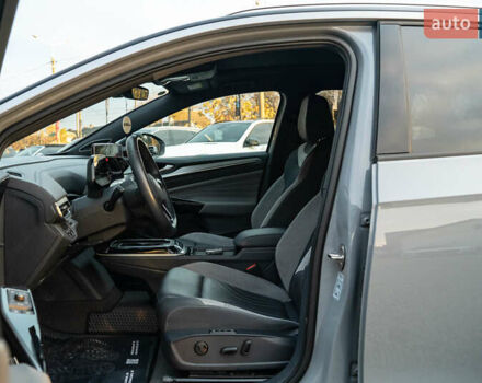 Серый Фольксваген ID.4 Crozz, объемом двигателя 0 л и пробегом 14 тыс. км за 27900 $, фото 19 на Automoto.ua