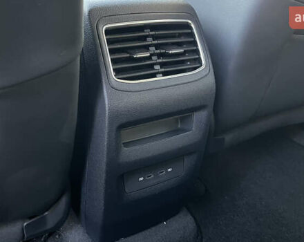 Сірий Фольксваген ID.4 Crozz, об'ємом двигуна 0 л та пробігом 7 тис. км за 29999 $, фото 49 на Automoto.ua