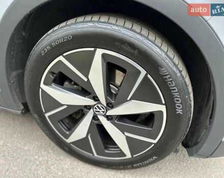 Серый Фольксваген ID.4 Crozz, объемом двигателя 0 л и пробегом 72 тыс. км за 23500 $, фото 47 на Automoto.ua