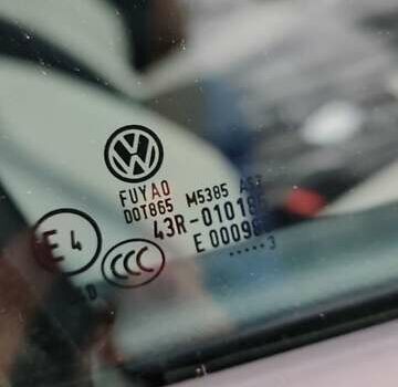 Сірий Фольксваген ID.4 Crozz, об'ємом двигуна 0 л та пробігом 48 тис. км за 23500 $, фото 31 на Automoto.ua