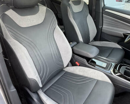 Серый Фольксваген ID.4 Crozz, объемом двигателя 0 л и пробегом 40 тыс. км за 25400 $, фото 10 на Automoto.ua