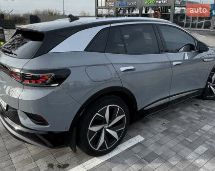 Серый Фольксваген ID.4 Crozz, объемом двигателя 0 л и пробегом 40 тыс. км за 25400 $, фото 3 на Automoto.ua