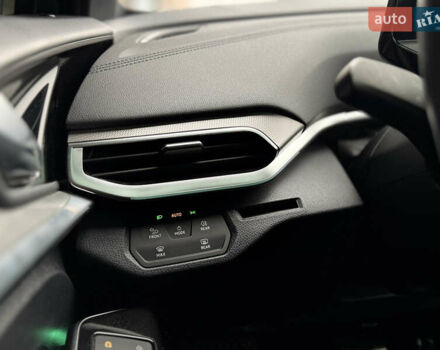 Синій Фольксваген ID.4 Crozz, об'ємом двигуна 0 л та пробігом 12 тис. км за 27900 $, фото 14 на Automoto.ua