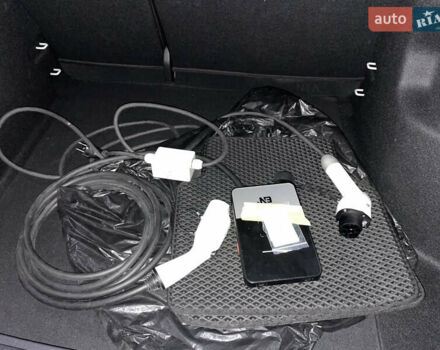 Белый Фольксваген ID.4 X, объемом двигателя 0 л и пробегом 26 тыс. км за 22900 $, фото 6 на Automoto.ua