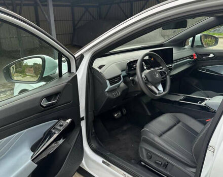 Белый Фольксваген ID.4 X, объемом двигателя 0 л и пробегом 26 тыс. км за 22900 $, фото 2 на Automoto.ua