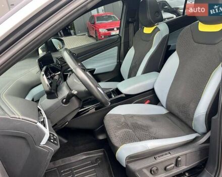 Серый Фольксваген ID.4 X, объемом двигателя 0 л и пробегом 60 тыс. км за 22990 $, фото 19 на Automoto.ua