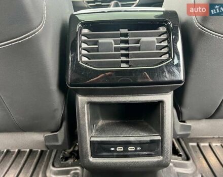 Серый Фольксваген ID.4 X, объемом двигателя 0 л и пробегом 60 тыс. км за 22990 $, фото 35 на Automoto.ua