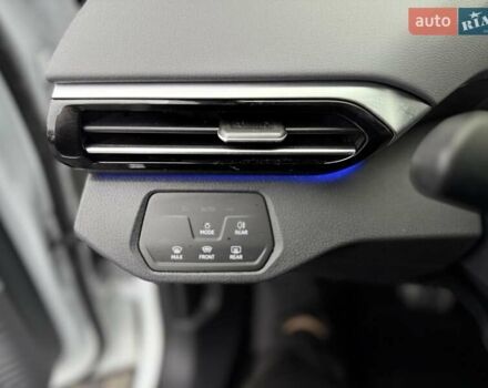 Белый Фольксваген ID.5, объемом двигателя 0 л и пробегом 98 тыс. км за 20300 $, фото 23 на Automoto.ua