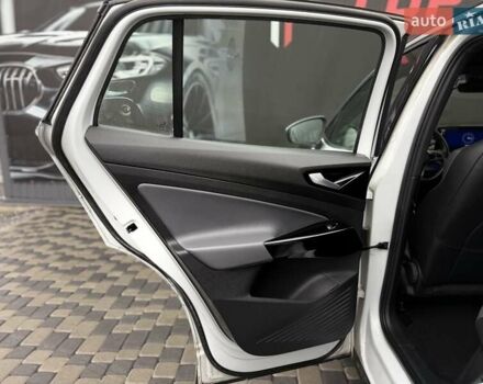 Белый Фольксваген ID.5, объемом двигателя 0 л и пробегом 98 тыс. км за 20300 $, фото 42 на Automoto.ua