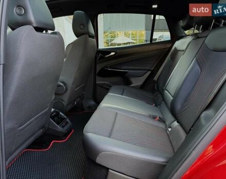 Красный Фольксваген ID.5, объемом двигателя 0 л и пробегом 20 тыс. км за 31500 $, фото 30 на Automoto.ua