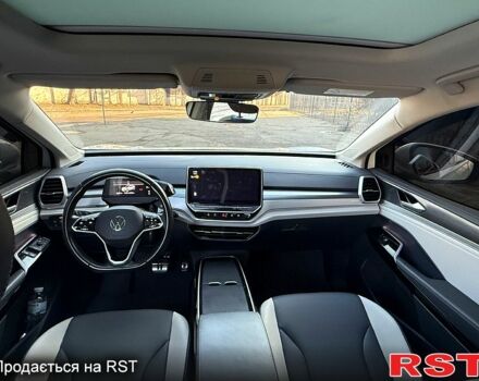 Білий Фольксваген ID.6, об'ємом двигуна 0 л та пробігом 64 тис. км за 28000 $, фото 7 на Automoto.ua