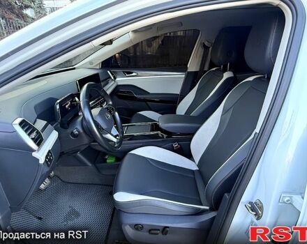 Білий Фольксваген ID.6, об'ємом двигуна 0 л та пробігом 64 тис. км за 28000 $, фото 11 на Automoto.ua