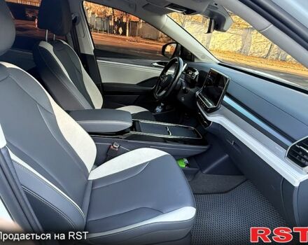 Білий Фольксваген ID.6, об'ємом двигуна 0 л та пробігом 64 тис. км за 28000 $, фото 9 на Automoto.ua