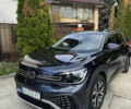 Синій Фольксваген ID.6, об'ємом двигуна 0 л та пробігом 28 тис. км за 25499 $, фото 1 на Automoto.ua