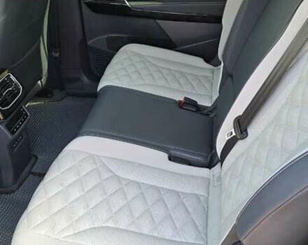 Белый Фольксваген ID.6 Crozz, объемом двигателя 0 л и пробегом 46 тыс. км за 28000 $, фото 11 на Automoto.ua