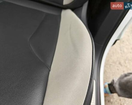 Білий Фольксваген ID.6 Crozz, об'ємом двигуна 0 л та пробігом 68 тис. км за 25600 $, фото 33 на Automoto.ua