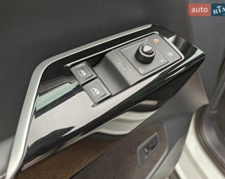 Білий Фольксваген ID.6 Crozz, об'ємом двигуна 0 л та пробігом 68 тис. км за 25600 $, фото 41 на Automoto.ua