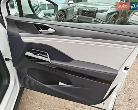 Білий Фольксваген ID.6 Crozz, об'ємом двигуна 0 л та пробігом 68 тис. км за 25600 $, фото 47 на Automoto.ua