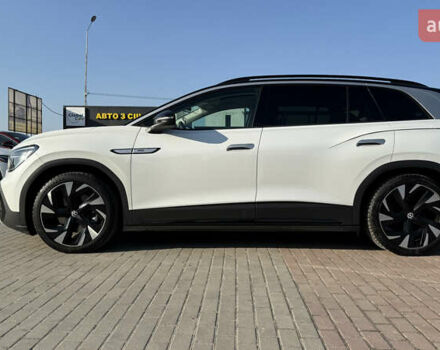 Белый Фольксваген ID.6 Crozz, объемом двигателя 0 л и пробегом 71 тыс. км за 24999 $, фото 3 на Automoto.ua