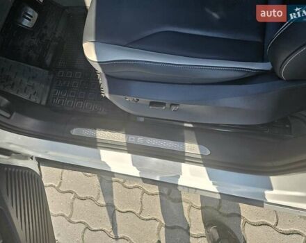 Белый Фольксваген ID.6 Crozz, объемом двигателя 0 л и пробегом 46 тыс. км за 27000 $, фото 18 на Automoto.ua