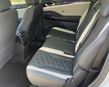 Белый Фольксваген ID.6 Crozz, объемом двигателя 0 л и пробегом 57 тыс. км за 28000 $, фото 10 на Automoto.ua