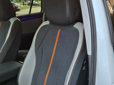 Білий Фольксваген ID.6 Crozz, об'ємом двигуна 0 л та пробігом 27 тис. км за 29500 $, фото 9 на Automoto.ua