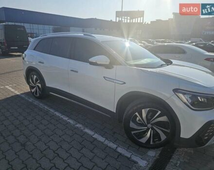 Белый Фольксваген ID.6 Crozz, объемом двигателя 0 л и пробегом 46 тыс. км за 27000 $, фото 24 на Automoto.ua