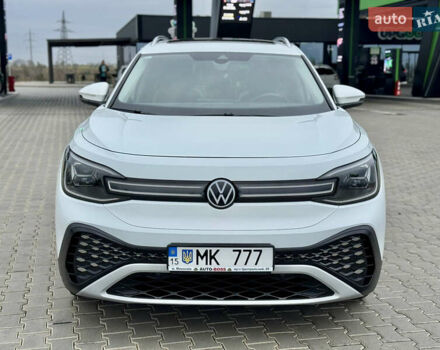 Білий Фольксваген ID.6 Crozz, об'ємом двигуна 0 л та пробігом 63 тис. км за 25999 $, фото 2 на Automoto.ua