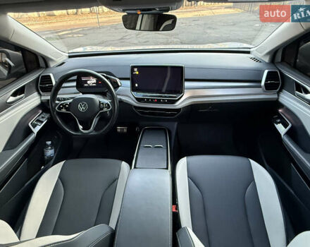 Белый Фольксваген ID.6 Crozz, объемом двигателя 0 л и пробегом 64 тыс. км за 26500 $, фото 22 на Automoto.ua