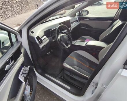 Белый Фольксваген ID.6 Crozz, объемом двигателя 0 л и пробегом 148 тыс. км за 24500 $, фото 7 на Automoto.ua