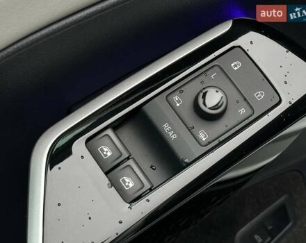 Білий Фольксваген ID.6 Crozz, об'ємом двигуна 0 л та пробігом 22 тис. км за 28497 $, фото 24 на Automoto.ua