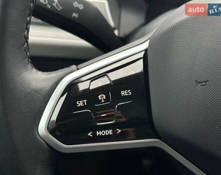 Білий Фольксваген ID.6 Crozz, об'ємом двигуна 0 л та пробігом 22 тис. км за 28497 $, фото 27 на Automoto.ua