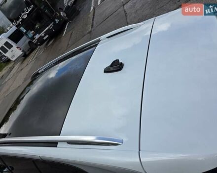 Белый Фольксваген ID.6 Crozz, объемом двигателя 0 л и пробегом 25 тыс. км за 31500 $, фото 3 на Automoto.ua