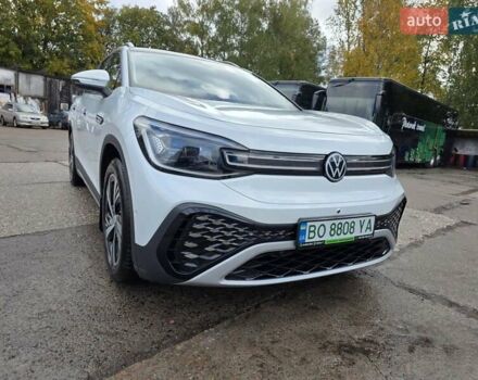 Белый Фольксваген ID.6 Crozz, объемом двигателя 0 л и пробегом 25 тыс. км за 31500 $, фото 30 на Automoto.ua