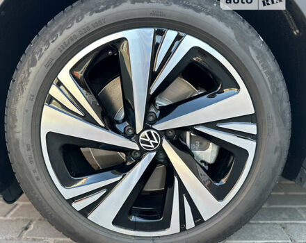 Белый Фольксваген ID.6 Crozz, объемом двигателя 0 л и пробегом 41 тыс. км за 34000 $, фото 88 на Automoto.ua
