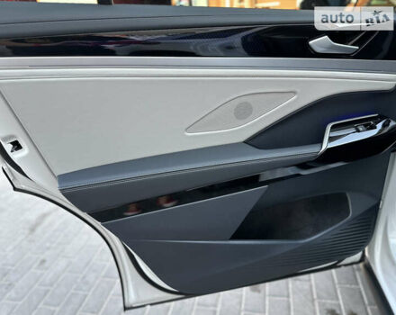 Белый Фольксваген ID.6 Crozz, объемом двигателя 0 л и пробегом 41 тыс. км за 34000 $, фото 77 на Automoto.ua