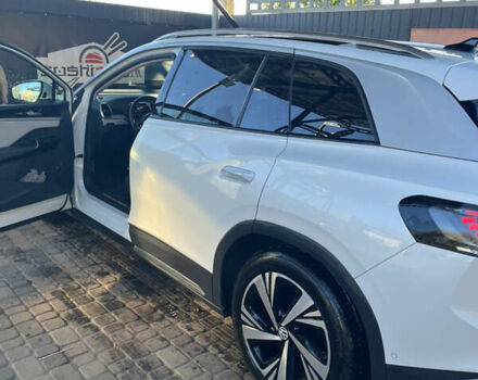 Белый Фольксваген ID.6 Crozz, объемом двигателя 0 л и пробегом 18 тыс. км за 26700 $, фото 7 на Automoto.ua