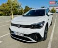 Білий Фольксваген ID.6 Crozz, об'ємом двигуна 0 л та пробігом 50 тис. км за 30150 $, фото 2 на Automoto.ua